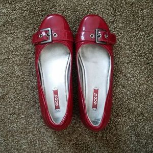 Red patent leather flats